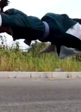 从足球流氓到黑帮崛起3 相关产品