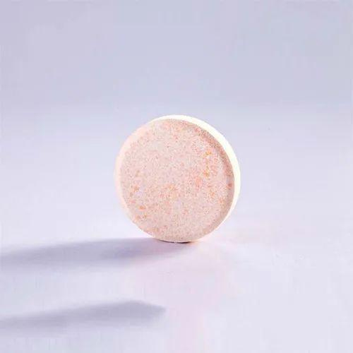 人前叫多莉，人后叫凯蒂 产品主图