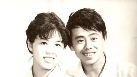 他其实没那么喜欢你 产品图片