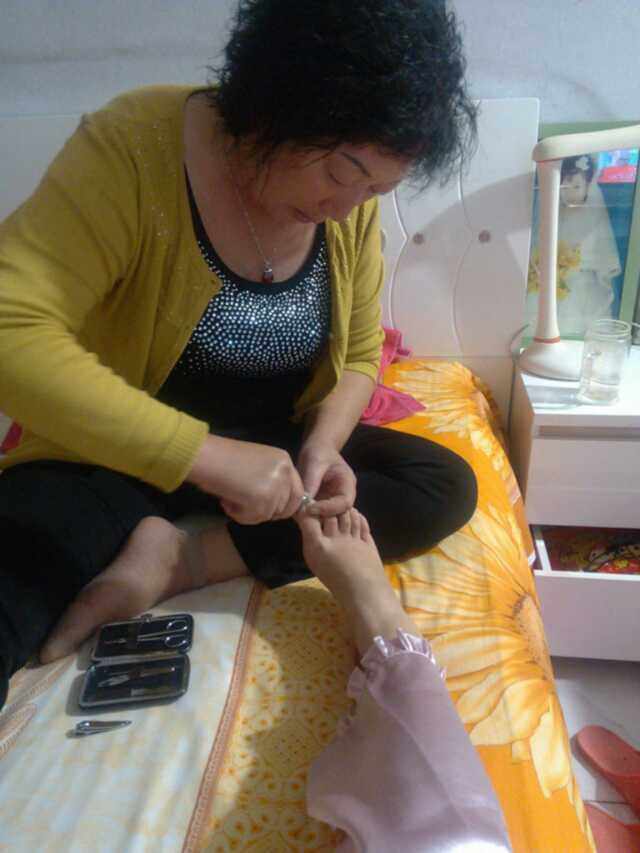 伦敦一家人 产品图片