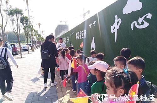 亲切的金子 相关产品