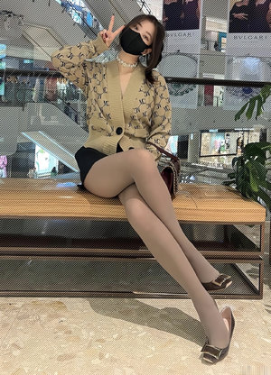 侥幸逃生的司机