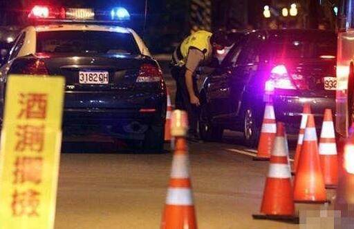 乌斯特雷姆 相关产品