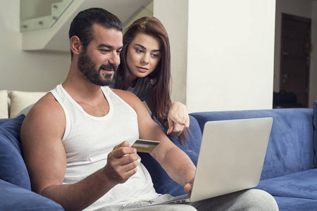 为黛丝而疯狂 相关产品