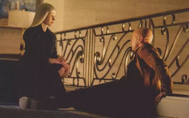 你和我一样不正常 相关产品