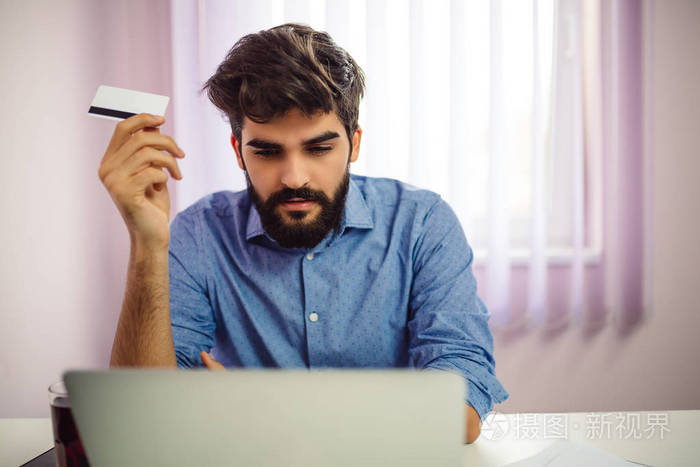 今夜在浪漫剧场（国语版） 相关产品