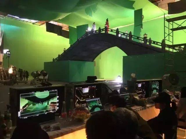 僵尸翻生 相关产品