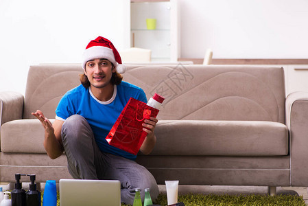 从拉莱米来的人 相关产品