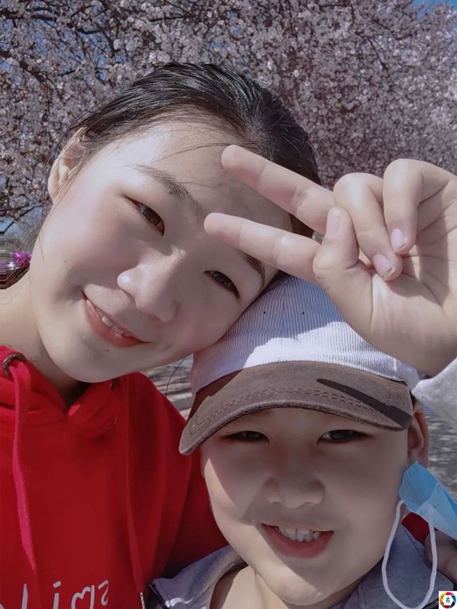 你得来看她 相关产品